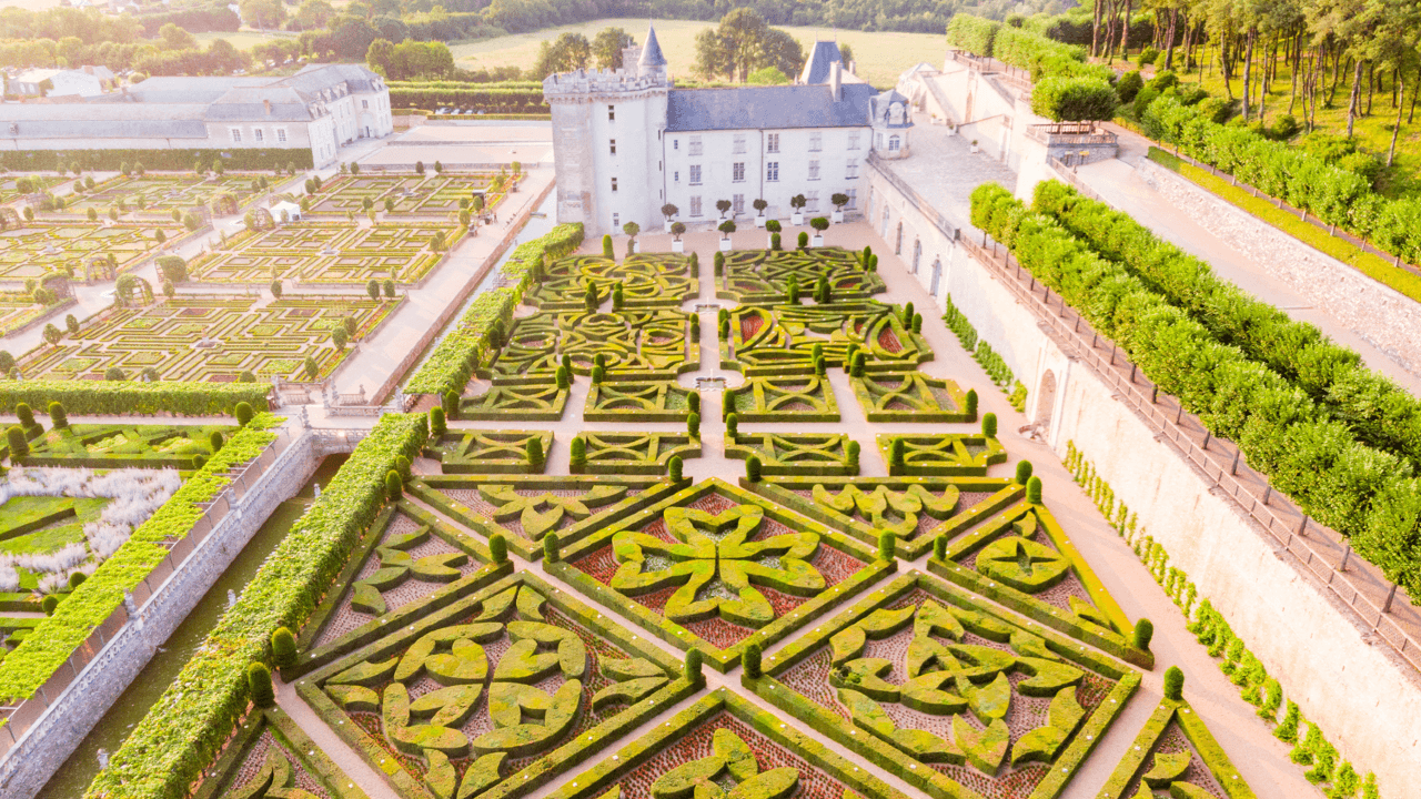 Les_jardins_chateau_de_Villandry_credit_ADT_Touraine_Loic_Lagarde__2023_25-2.png (577 KB)